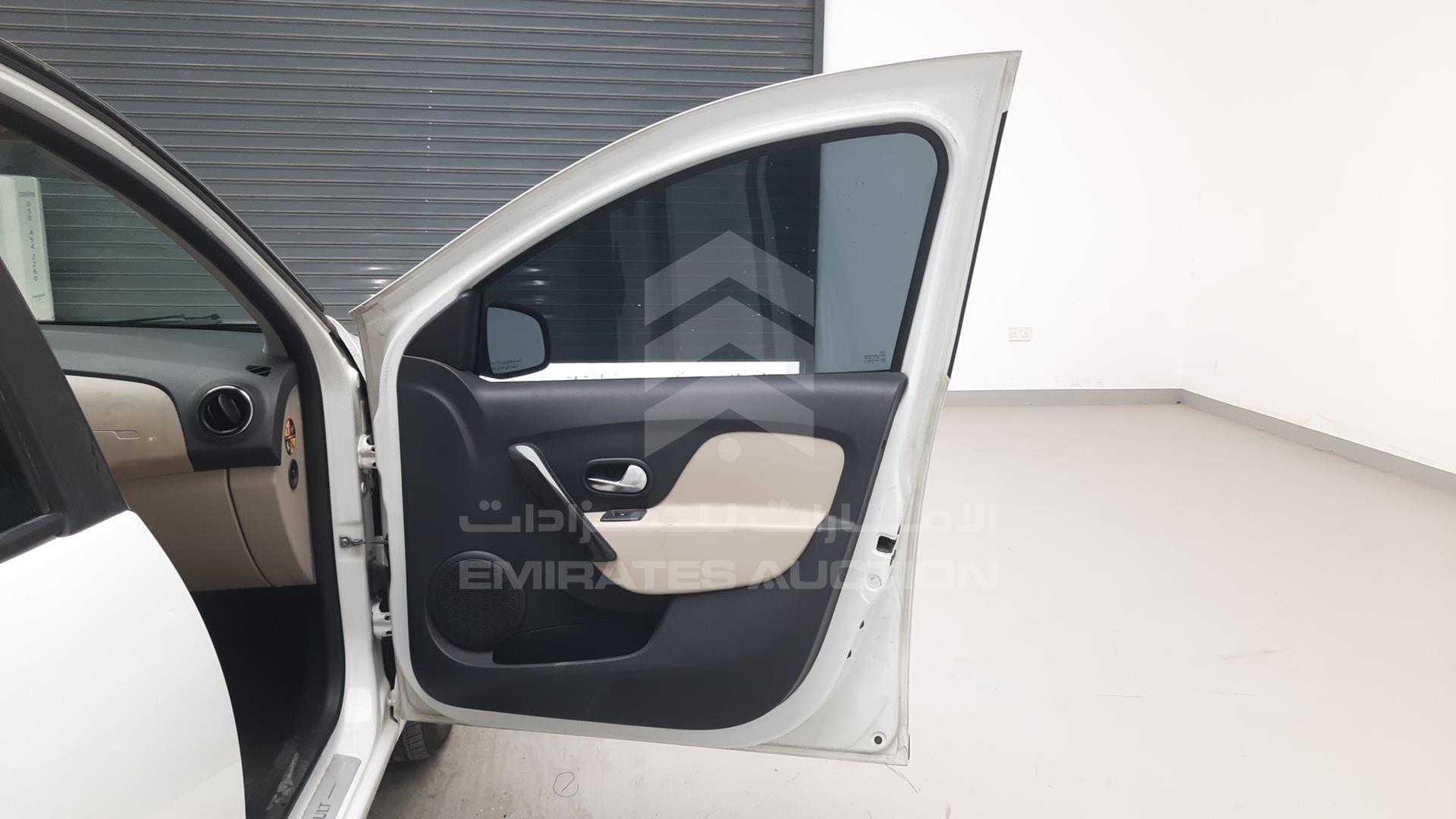 2019 RENAULT SYMBOL VIN: VF14SRAB1KT452118
