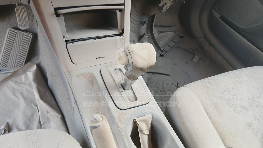 2006 Toyota Camry — Gear View — Photo 17