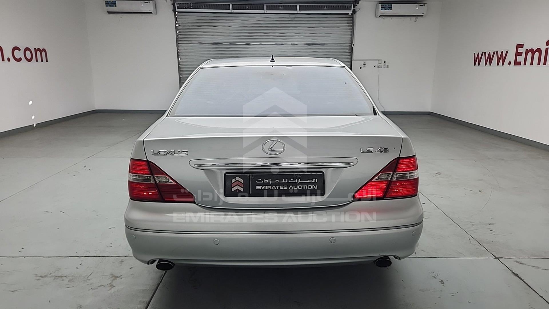 2005 LEXUS LS 430 VIN: JTHBN36F955000286