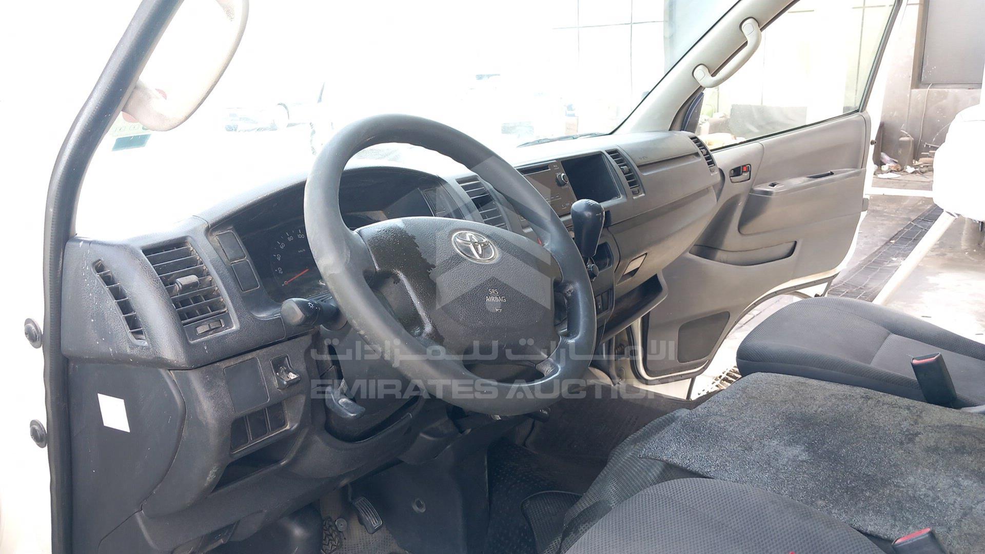 2016 TOYOTA HIACE VIN: JTGRX12P3G8047783