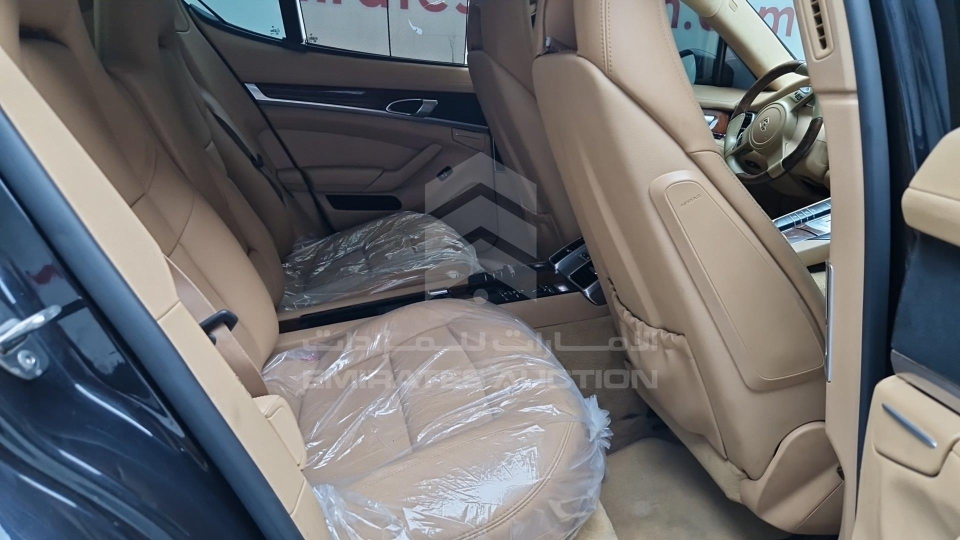 2011 PORSCHE PANAMERA VIN: WP0ZZZ97ZBL004992