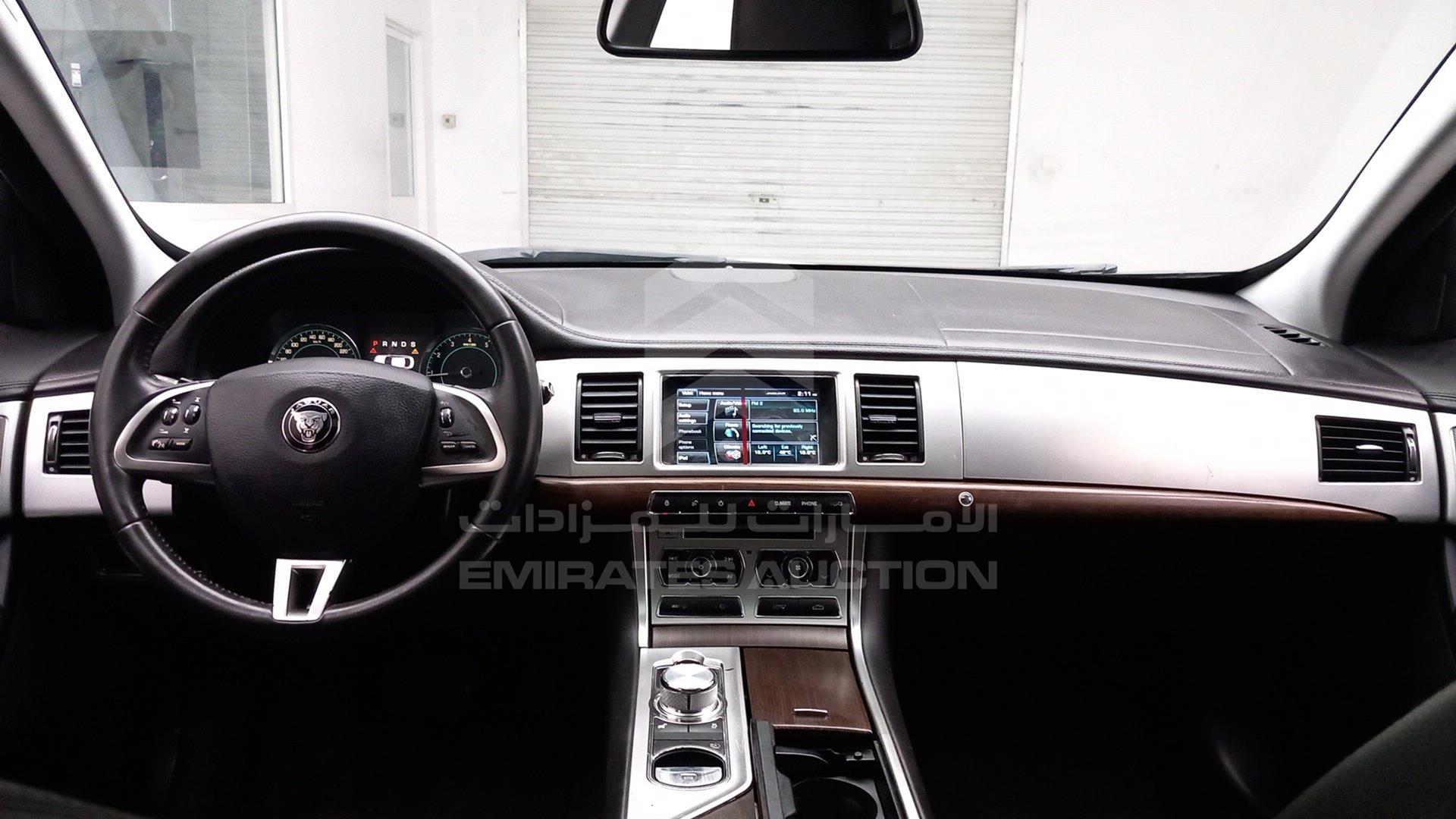 2015 JAGUAR XF VIN: SAJAA05NXFPU68552
