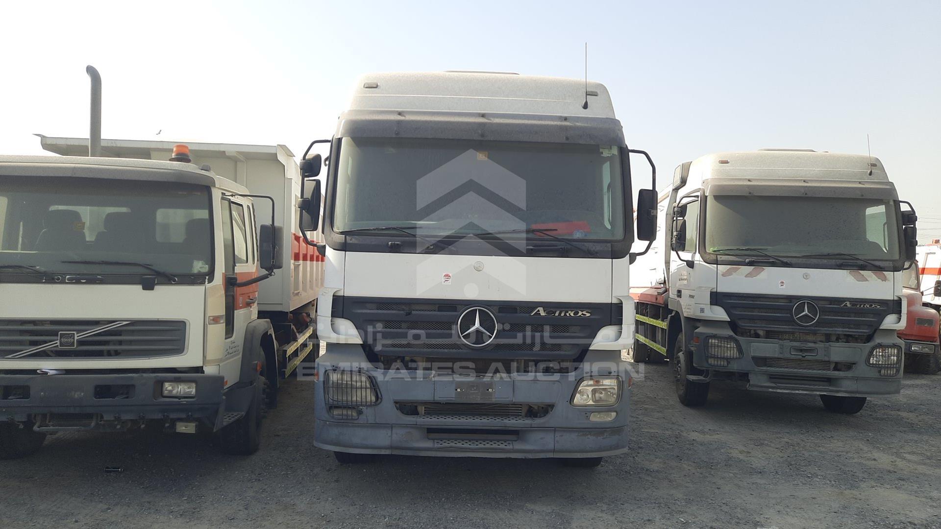2007 MERCEDES ACTROS VIN: WDAKHCAA77L186531