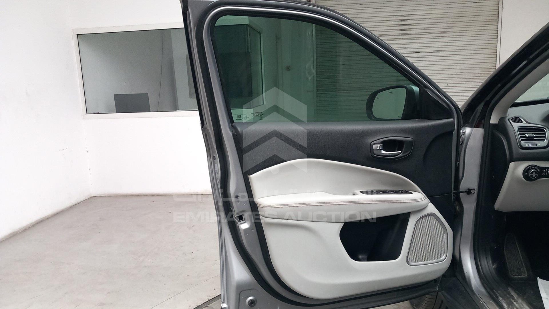 2019 JEEP COMPASS VIN: 3C4NJDCB7KT630062