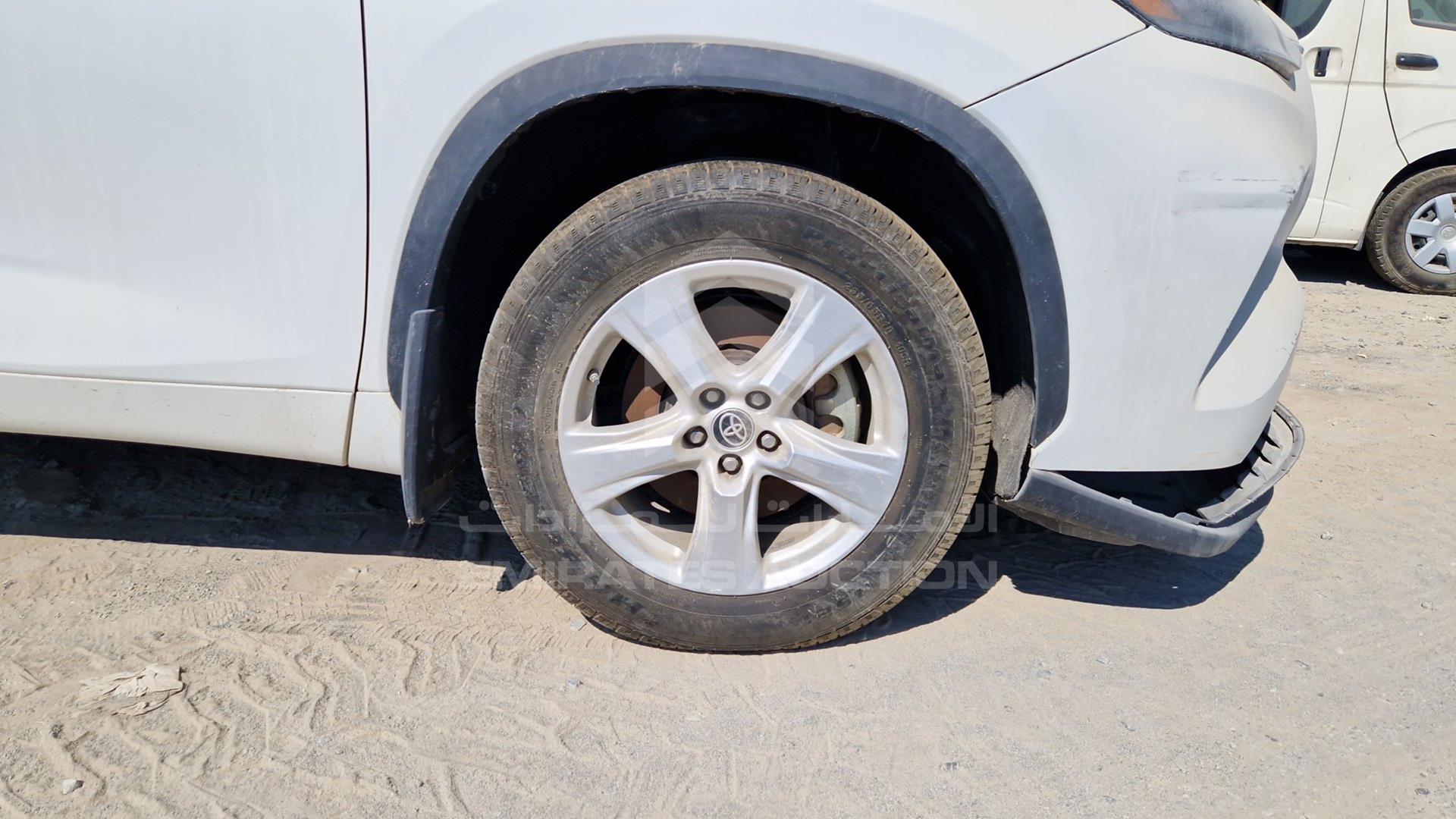 2022 TOYOTA HIGHLANDER VIN: 5TDLB3CH8NS090741