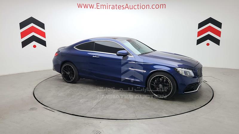 WDDWJ4JB4HF383700 Auction: EmiratesAuction Lot: 406062 WDDWJ4JB4HF383700 Mercedes C 300 2017 BLUE Photo 61
