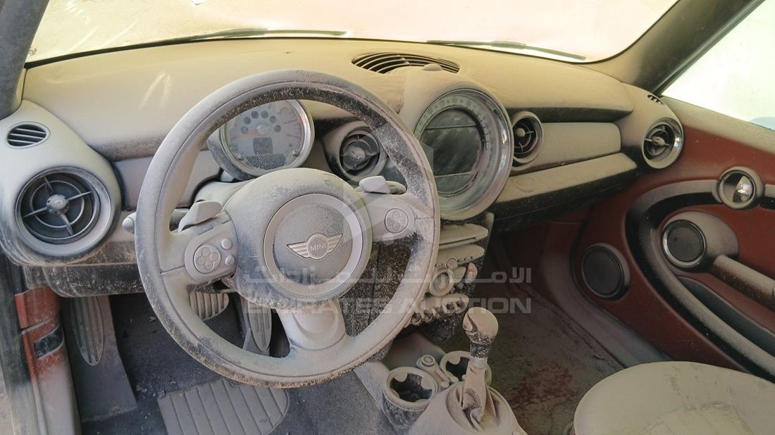 ميني كوبر اس 2010 — زاوية الواجهة الكاملة — صورة 15