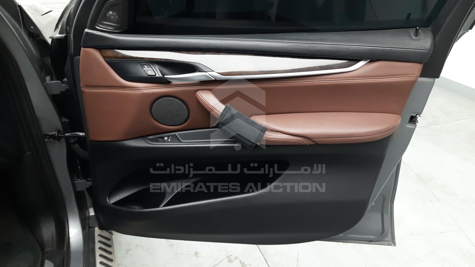 2015 BMW X5 VIN: WBAKR6101F0G97784