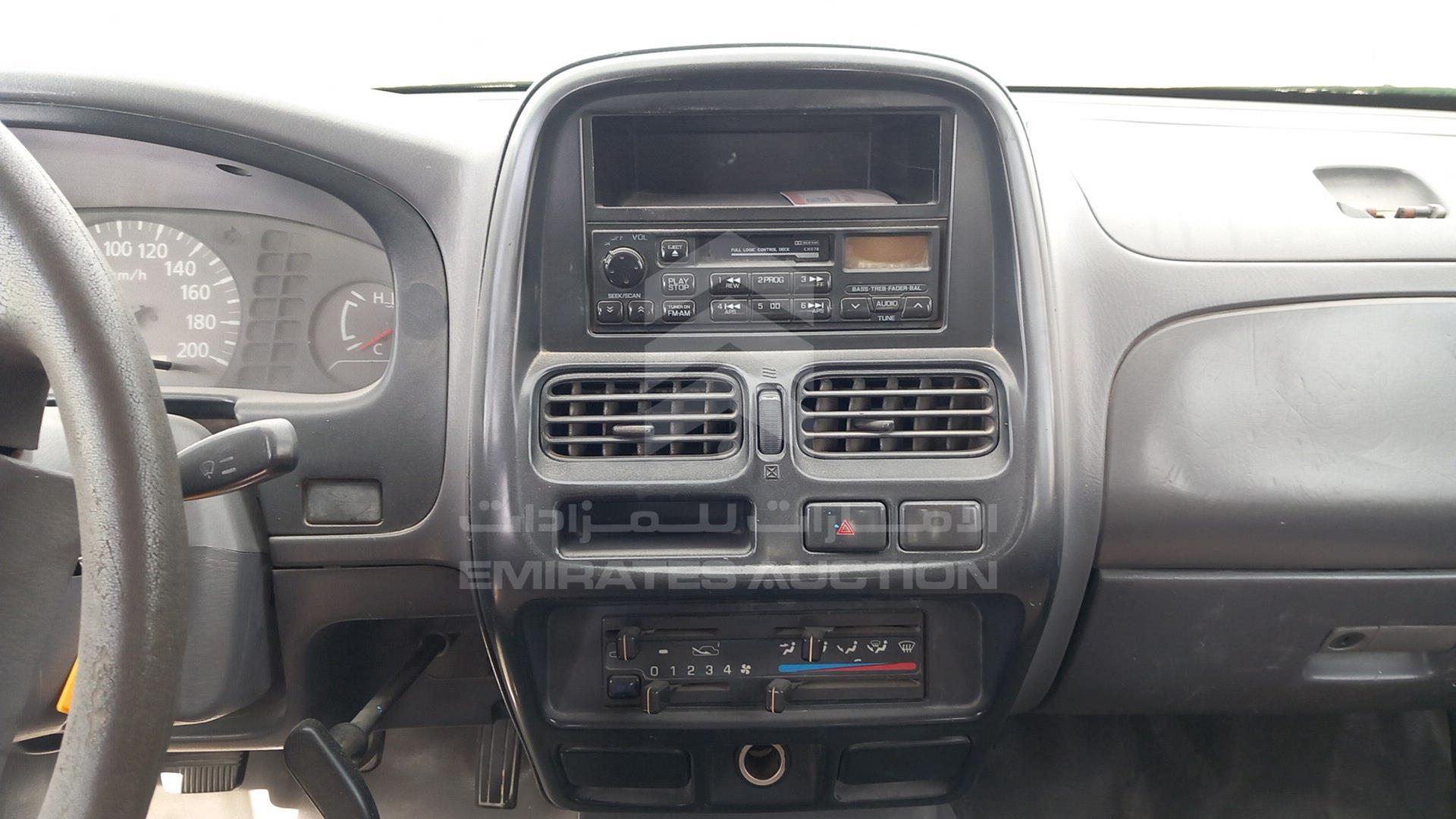 2001 NISSAN PICKUP VIN: JN6DD23Y51A700382