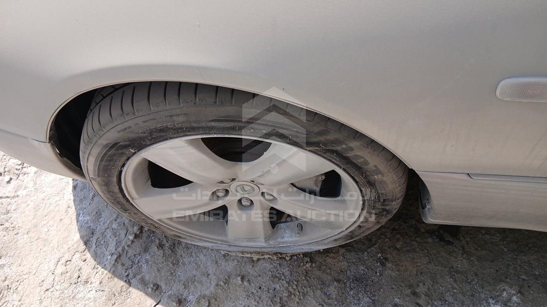 2002 Lexus LS 430 — Front Left Tyre — Photo 14