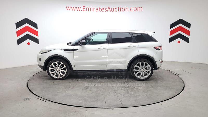 SALVA2BG0EH935397 Auction: EmiratesAuction Lot: 416781 SALVA2BG0EH935397 Range Rover Evoque 2014 WHITE Photo 46