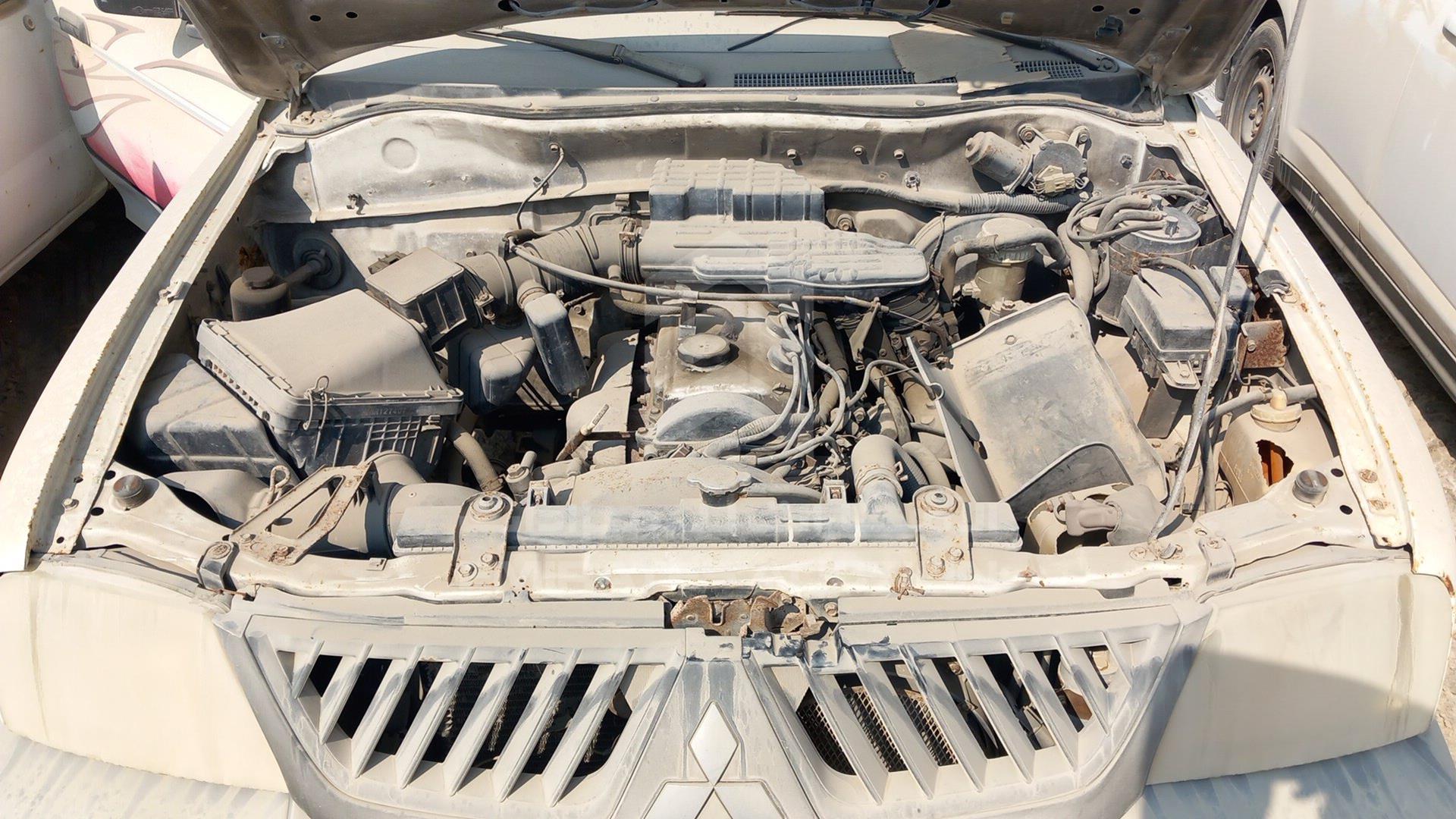 2006 MITSUBISHI L 200 VIN: MMBJNK6206F017402
