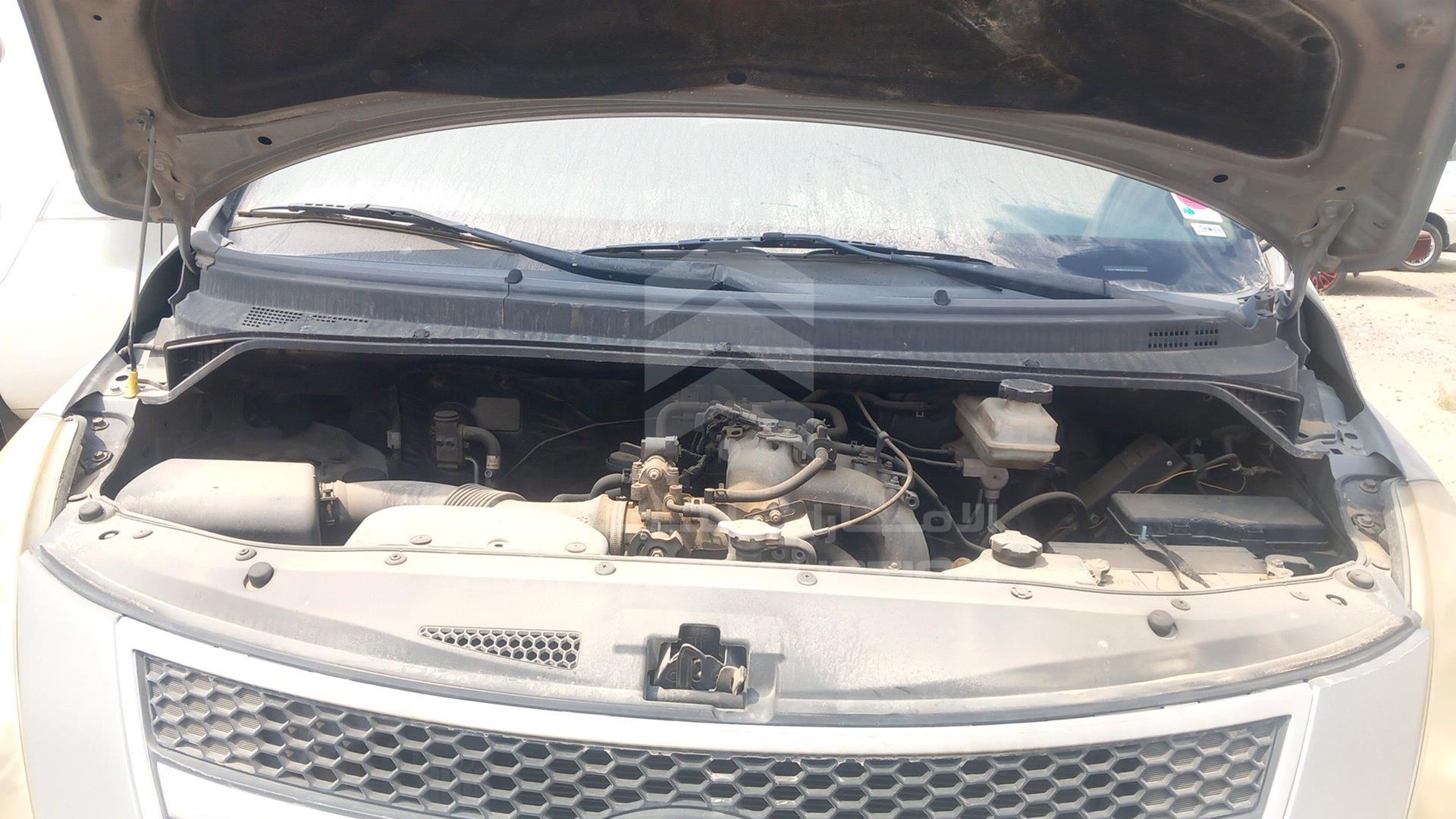 2012 HYUNDAI H1 VIN: KMHWH81R3CU337401