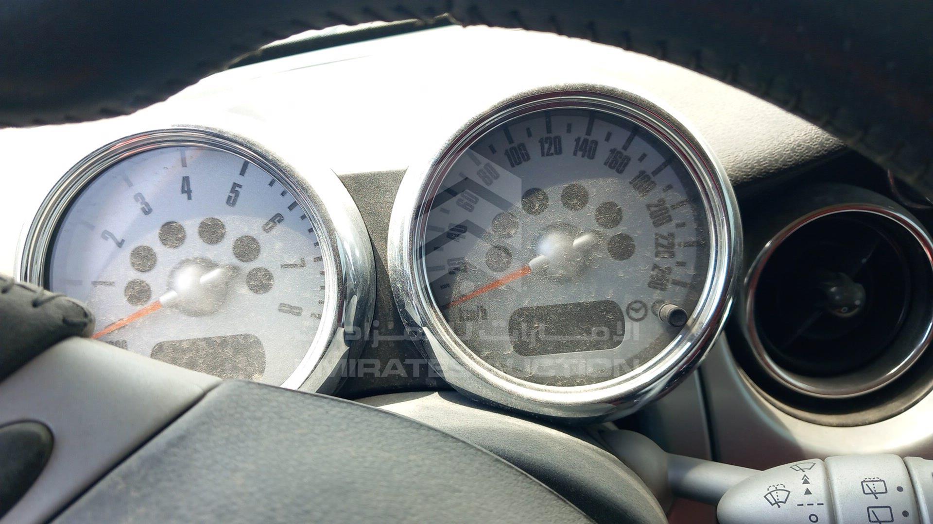 2006 MINI COOPER VIN: WMWRC31056TB99729