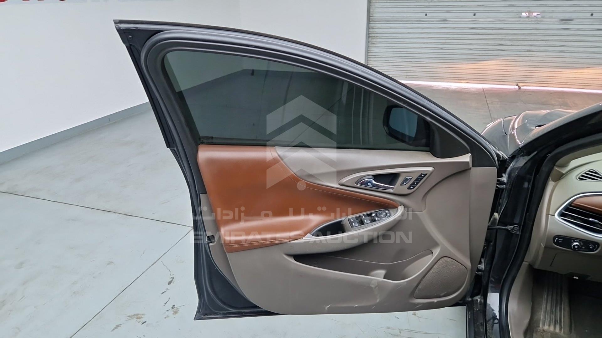 2017 CHEVROLET MALIBU VIN: KL1ZC5DX8HB750837