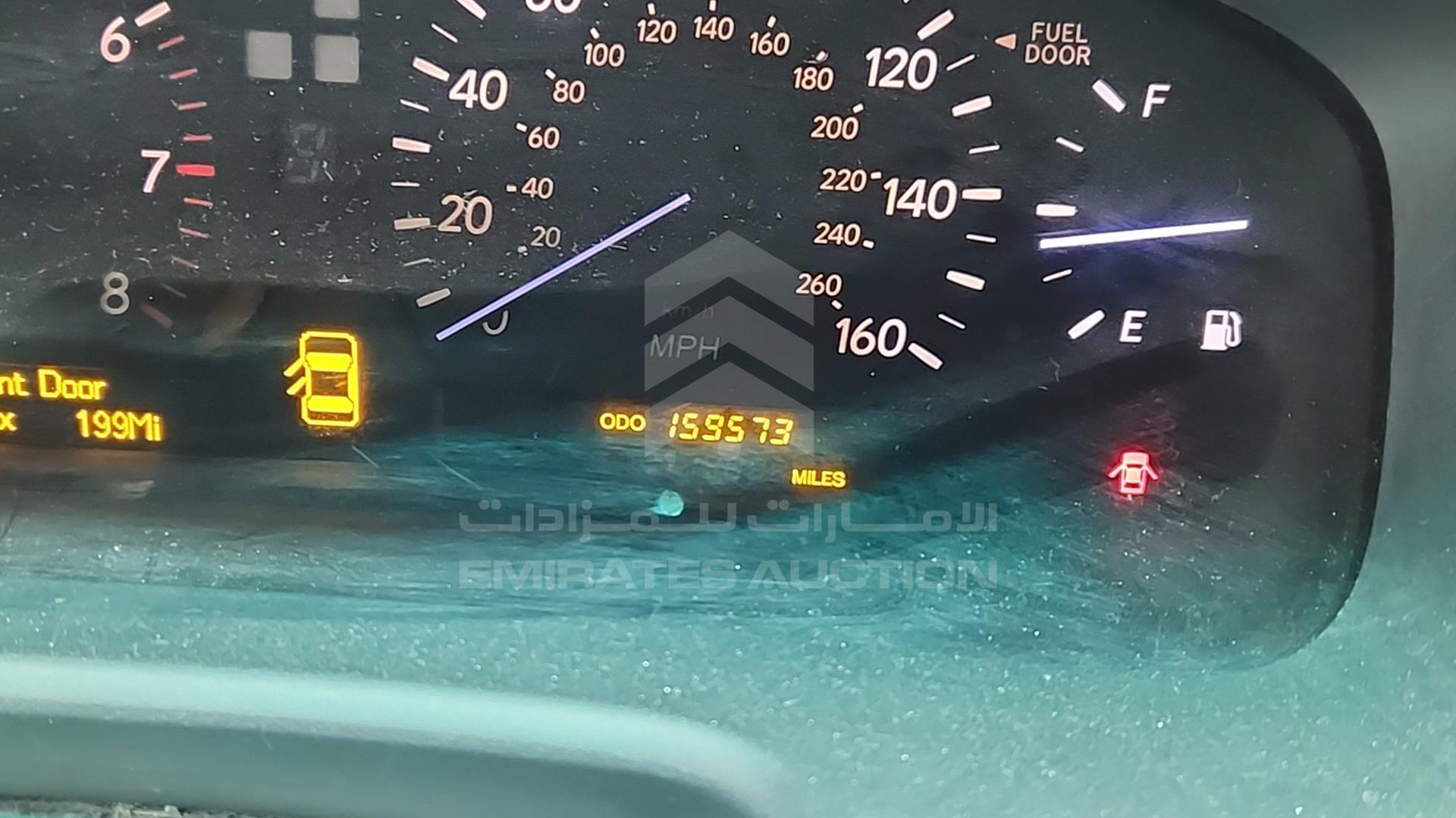 2004 LEXUS LS 430 VIN: JTHBN36F740127825