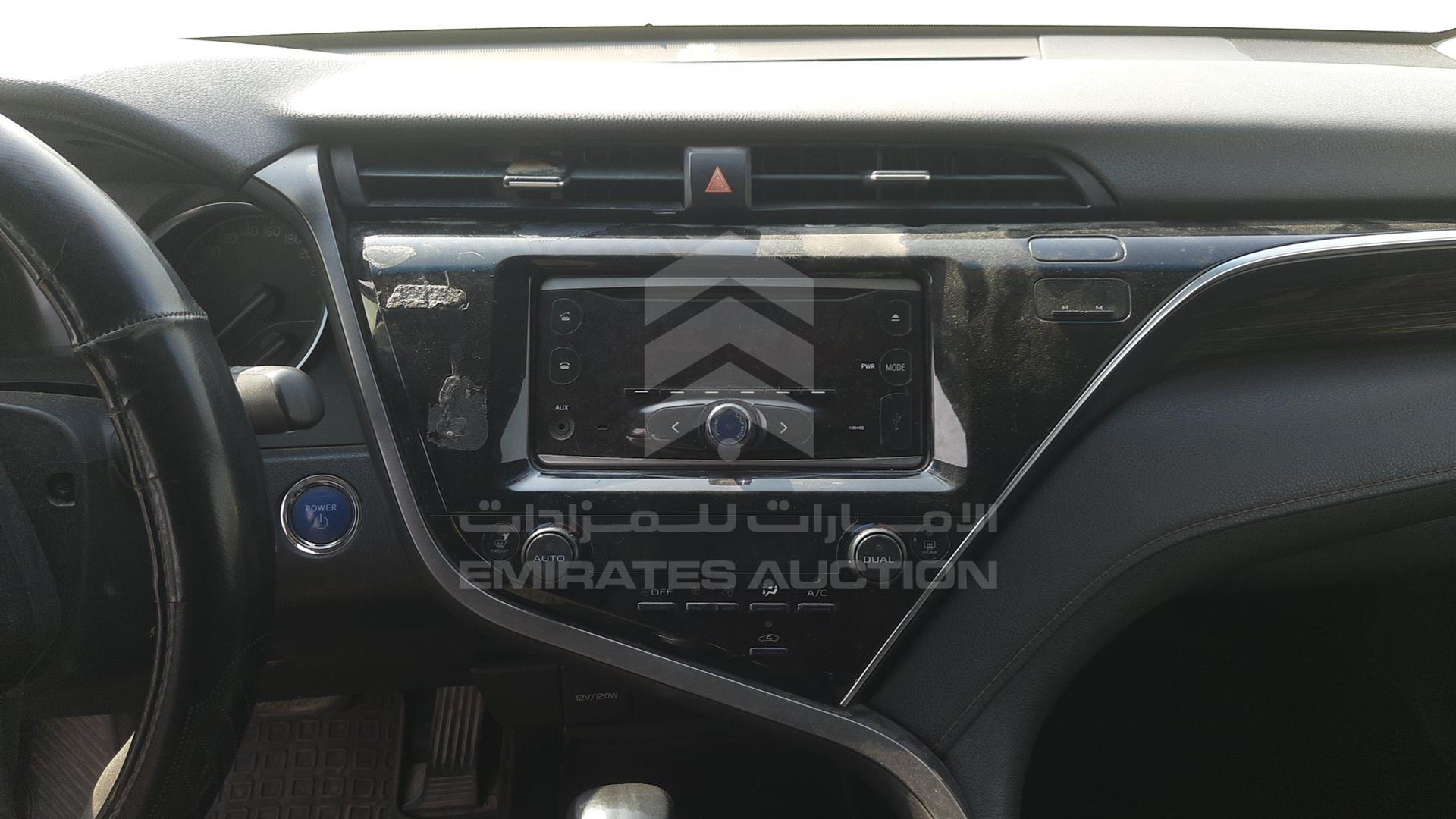 2018 TOYOTA CAMRY VIN: JTNB29HK3J3011986