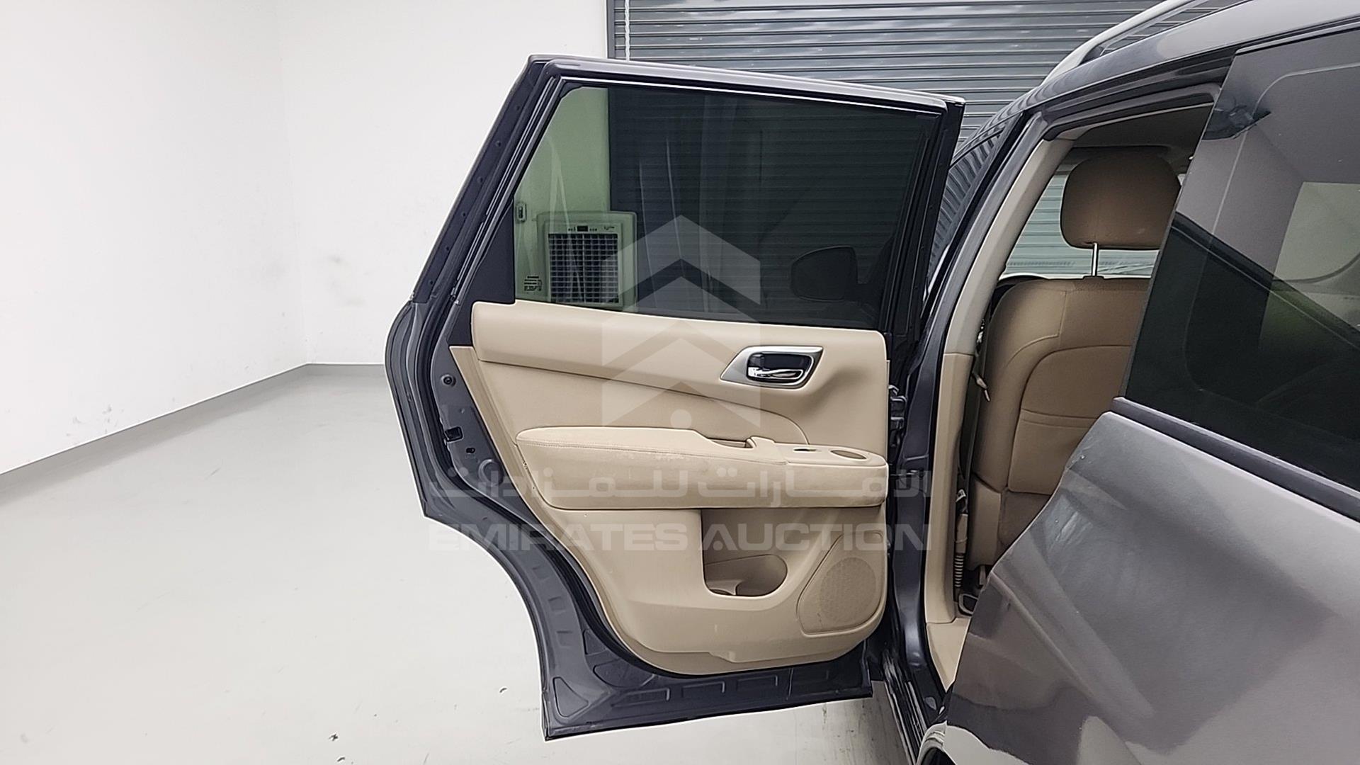 2015 NISSAN PATHFINDER VIN: 5N1AR2M59FC670502