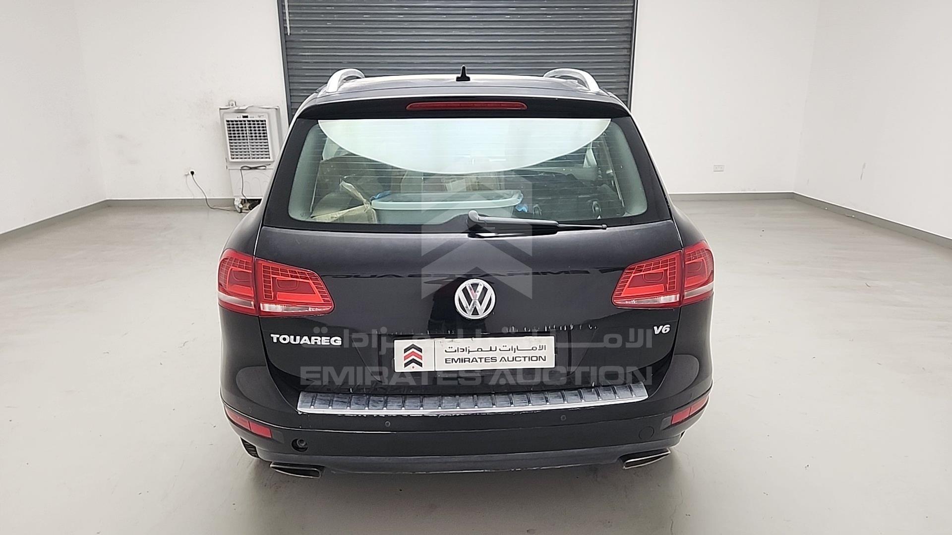 2013 VOLKSWAGEN TOUAREG VIN: WVGBC2BP9DD010820