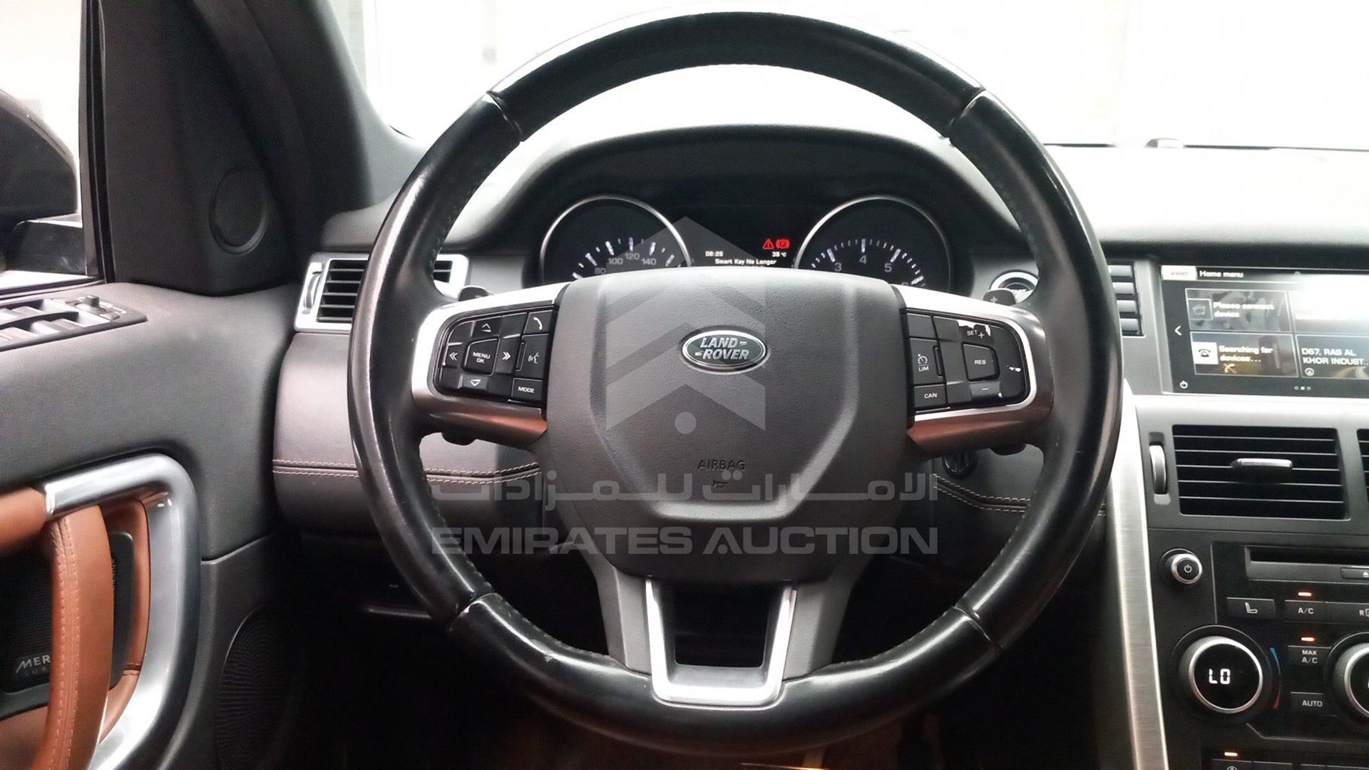 2016 LAND ROVER DISCOVERY VIN: SALCA2BG3GH585029