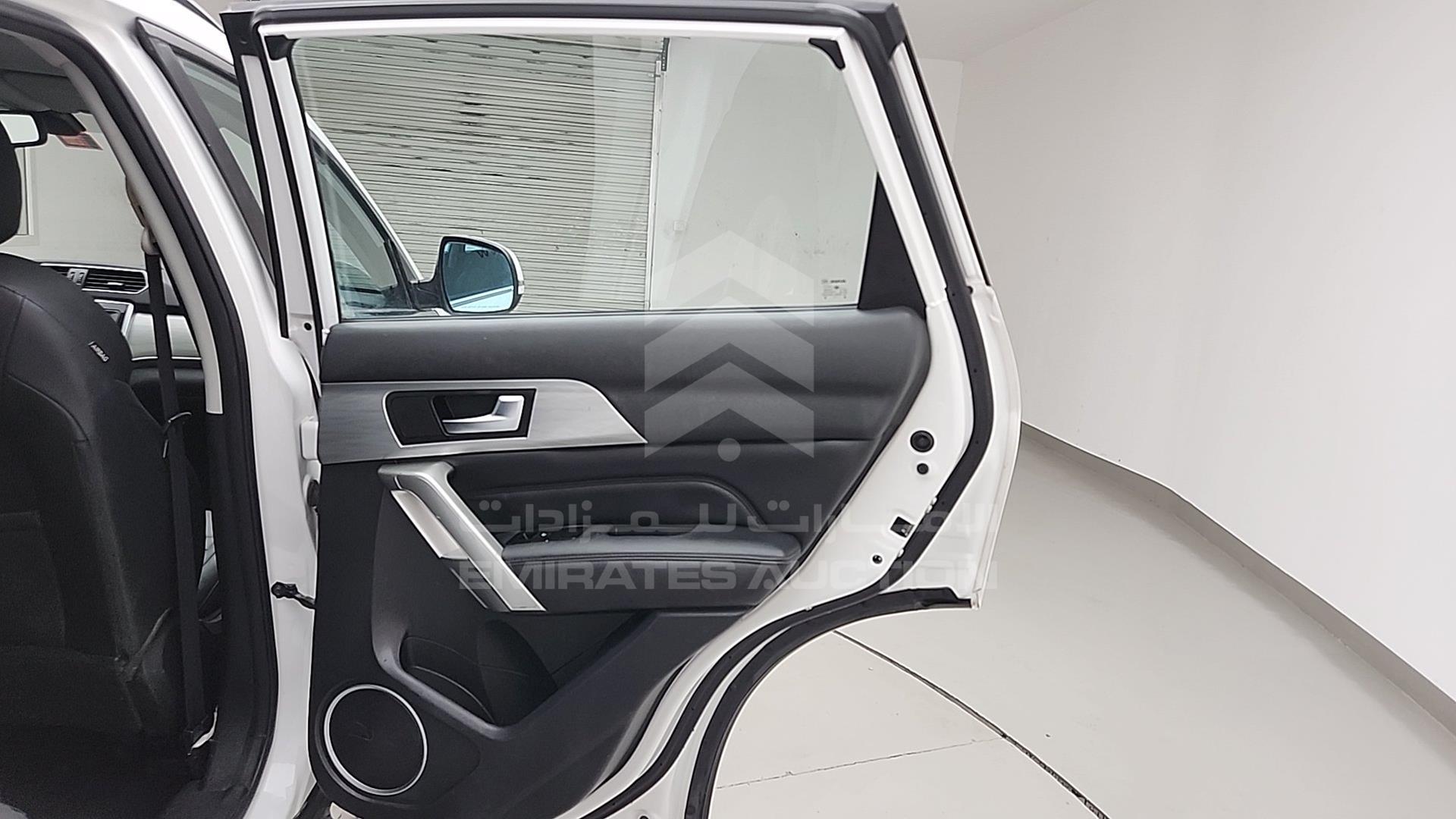 2018 HAVAL H2 VIN: LGWEE4A49JH903550