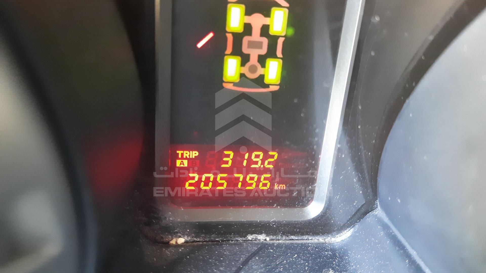 2012 MITSUBISHI PAJERO VIN: JMYMYV87WCJ702449