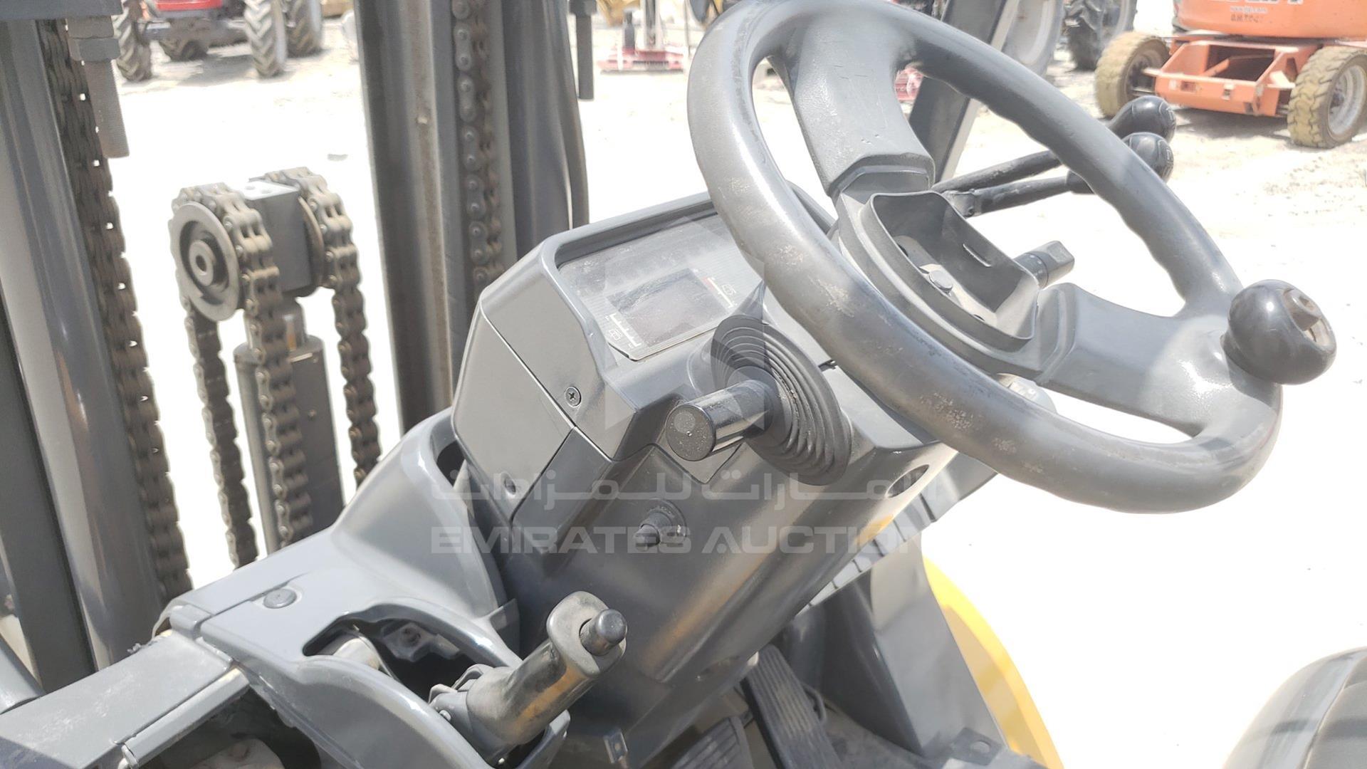2010 CATERPILLAR DP30NT VIN: T14E11735