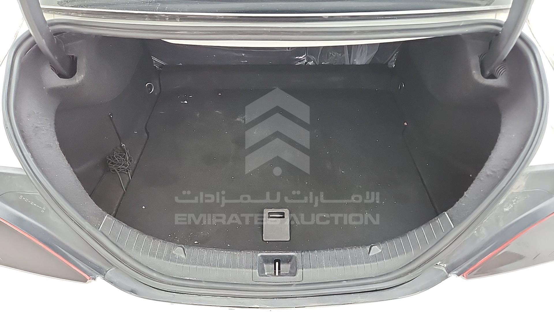 2018 MERCEDES CLA 250 VIN: WDDSJ4EB9JN561816