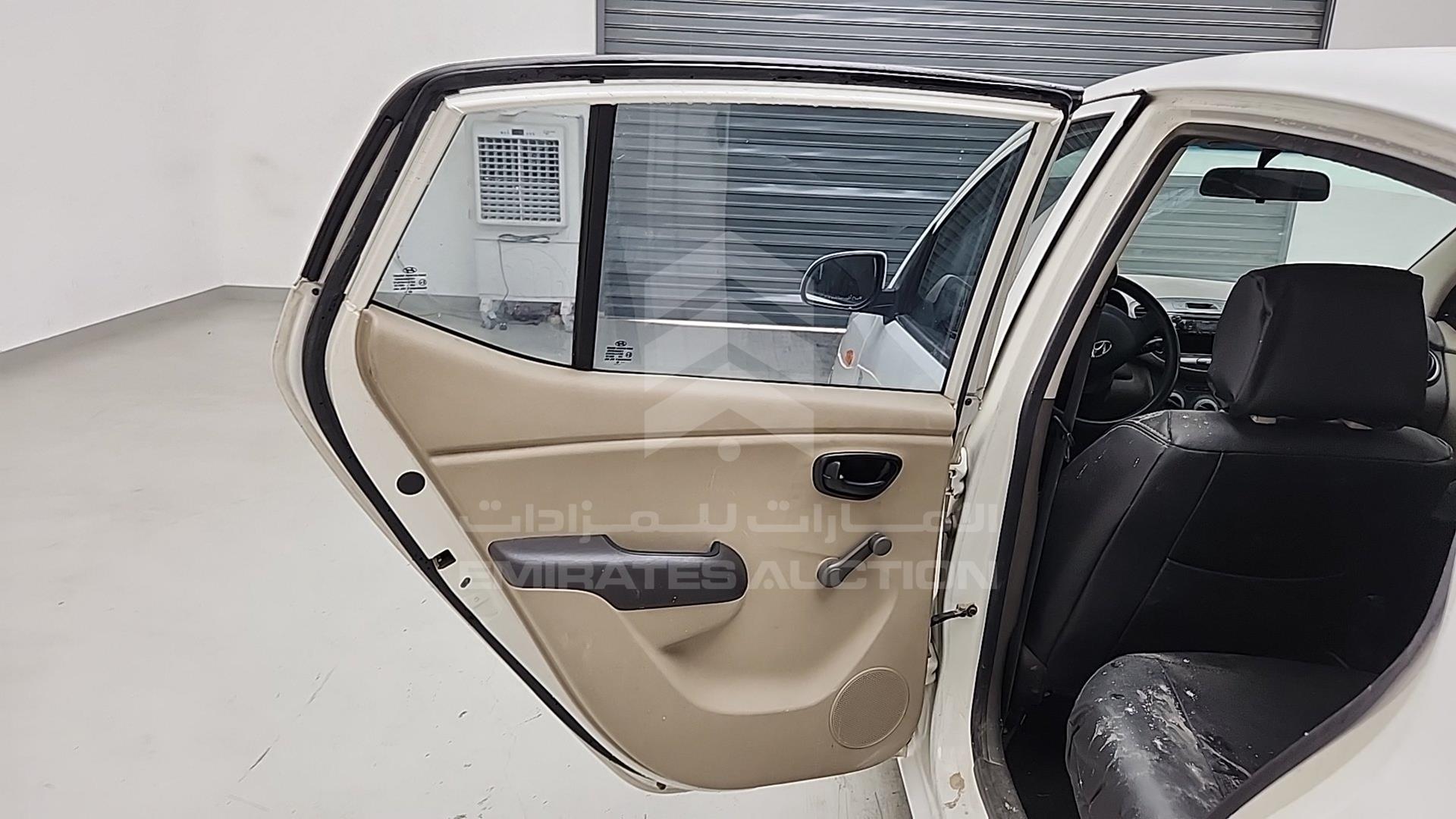 2015 HYUNDAI I10 VIN: MALAM51C9FM570463