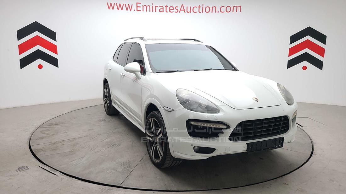 2013 Porsche Cayenne for sale in UAE WP1ZZZ92ZDLA74194 428193
