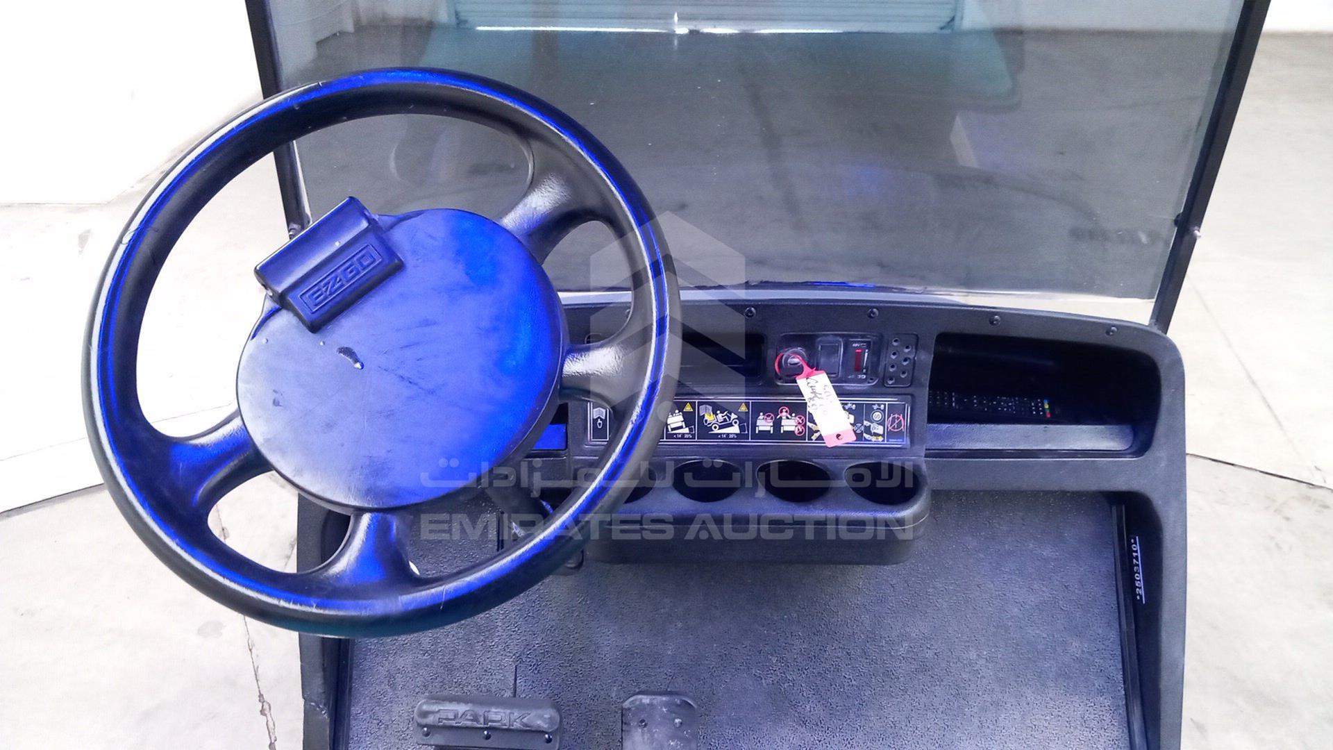 0 GOLF CART ELECTRIC VIN: 2503710