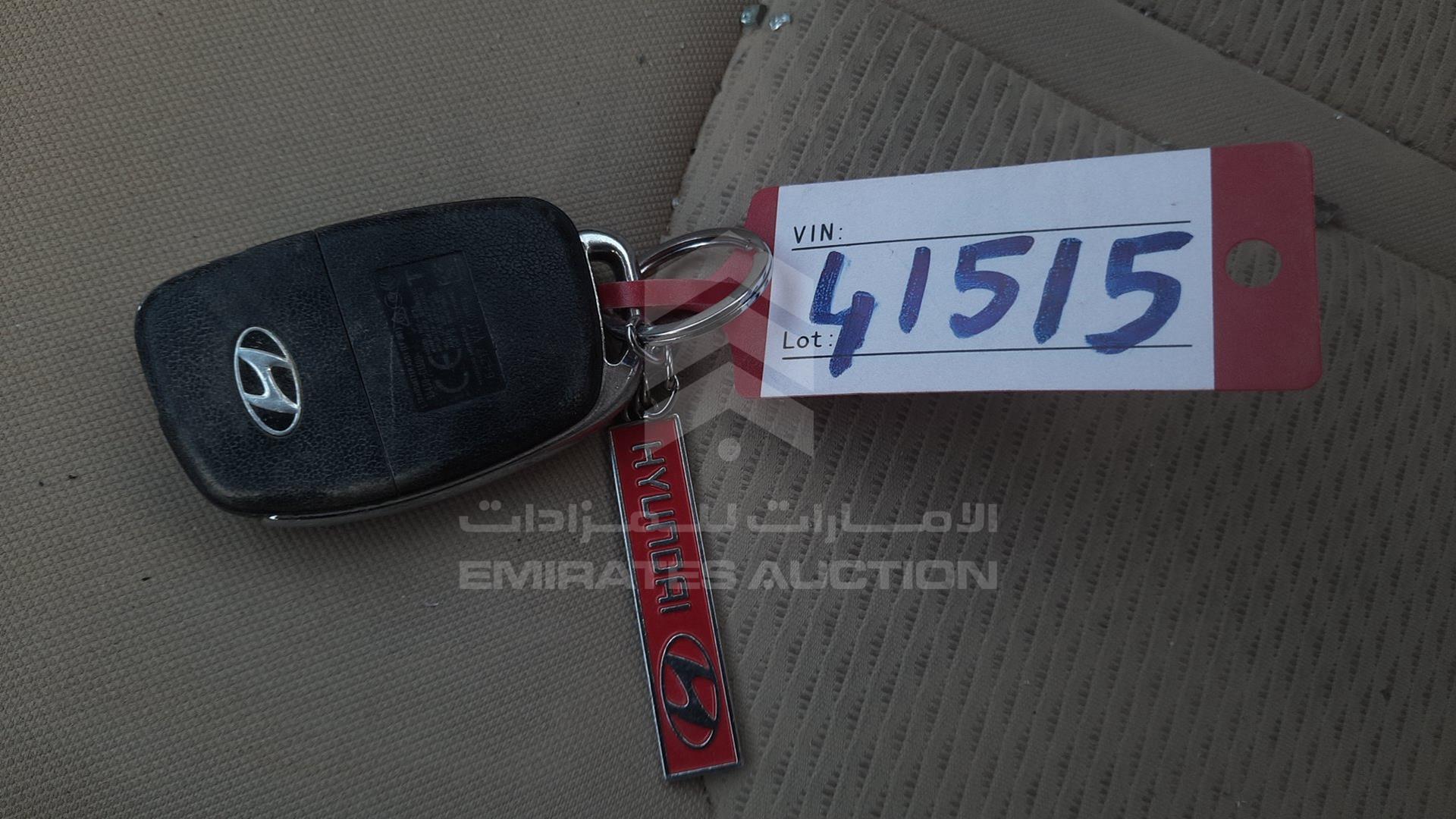 2018 HYUNDAI SONATA VIN: KMHE241G0JA427706