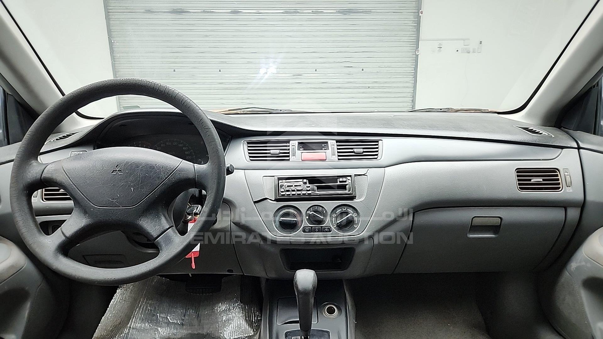 2004 MITSUBISHI LANCER VIN: JMYSRCS1A4U784468