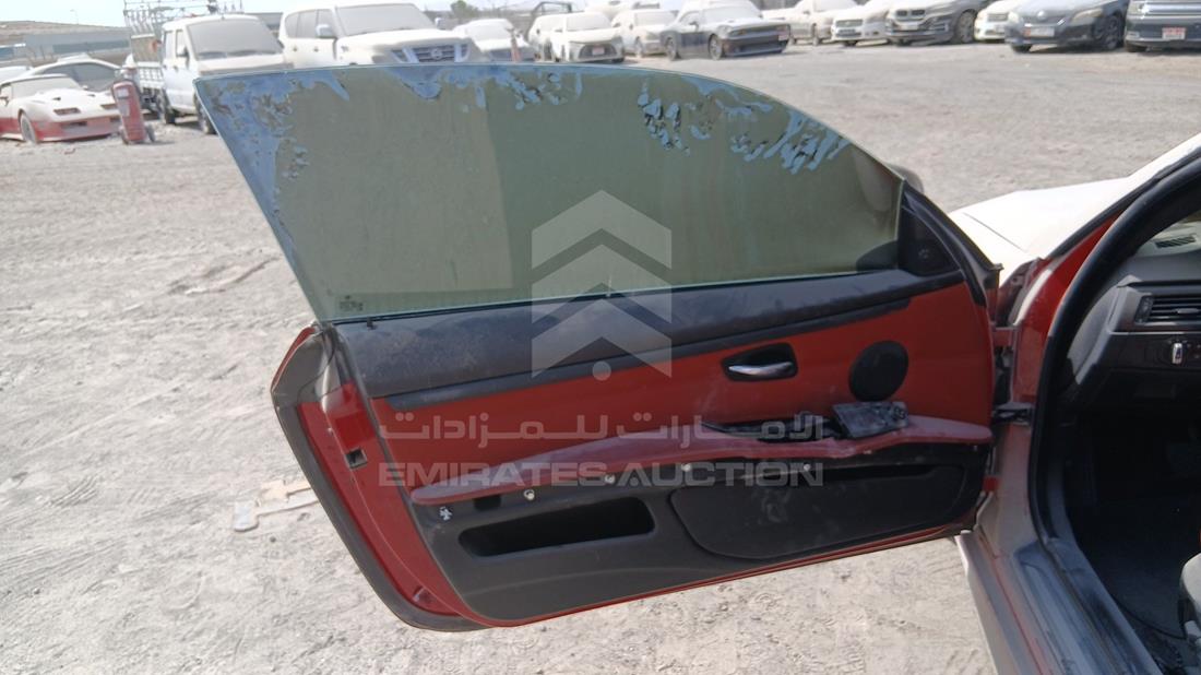 بي ام دبليو 335 2010 — الباب الأمامي الأيسر — صورة 10