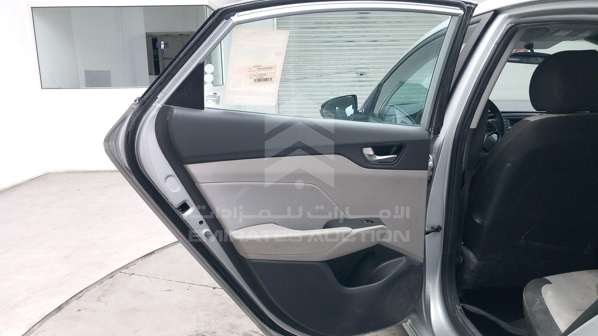 2019 HYUNDAI ACCENT VIN: MALC741C3KM105441