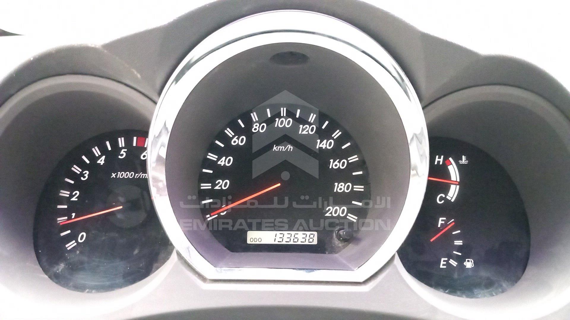 2011 TOYOTA FORTUNER VIN: MHFYX59G2B8018701