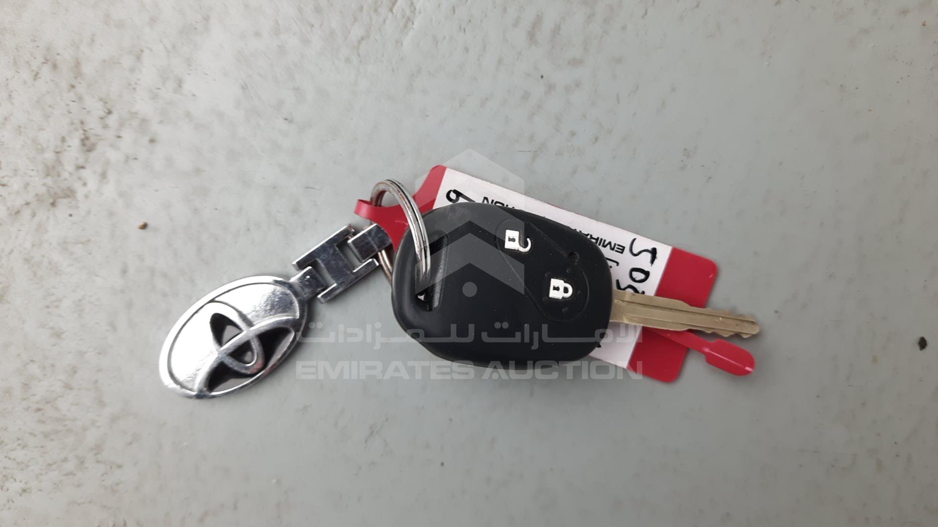 2016 TOYOTA YARIS VIN: MR2KW9F33G1093994