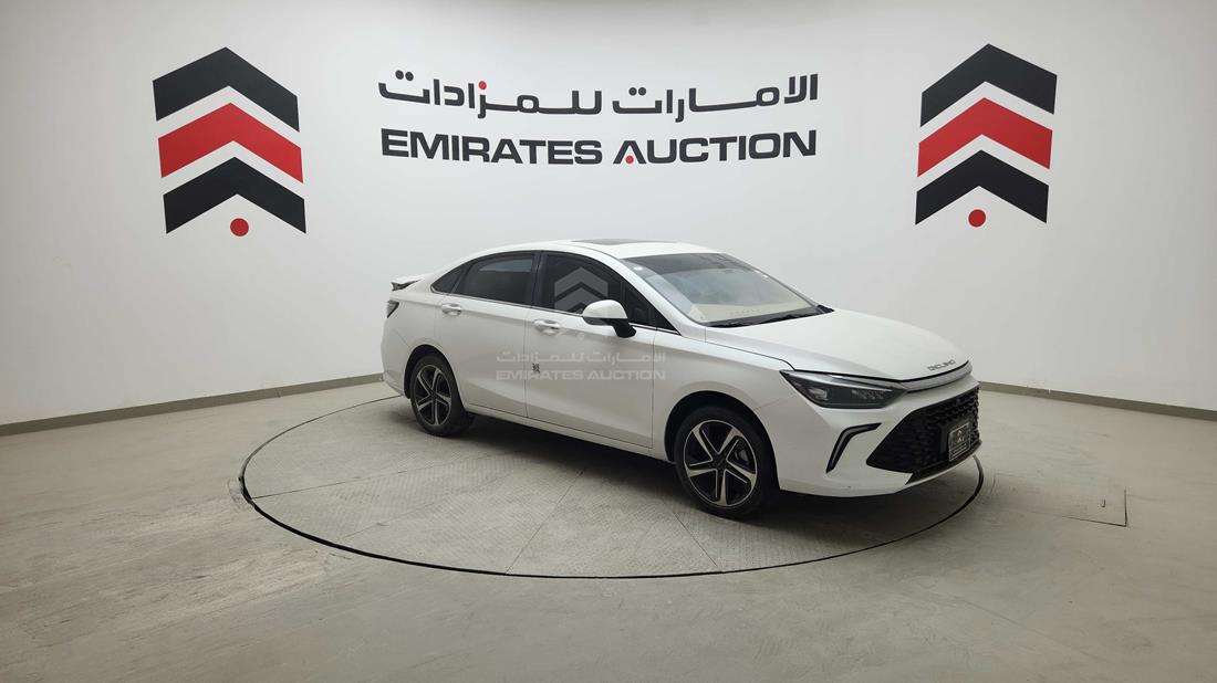 Manotti U5 2025 — الزاوية الأمامية اليمنى — صورة 10