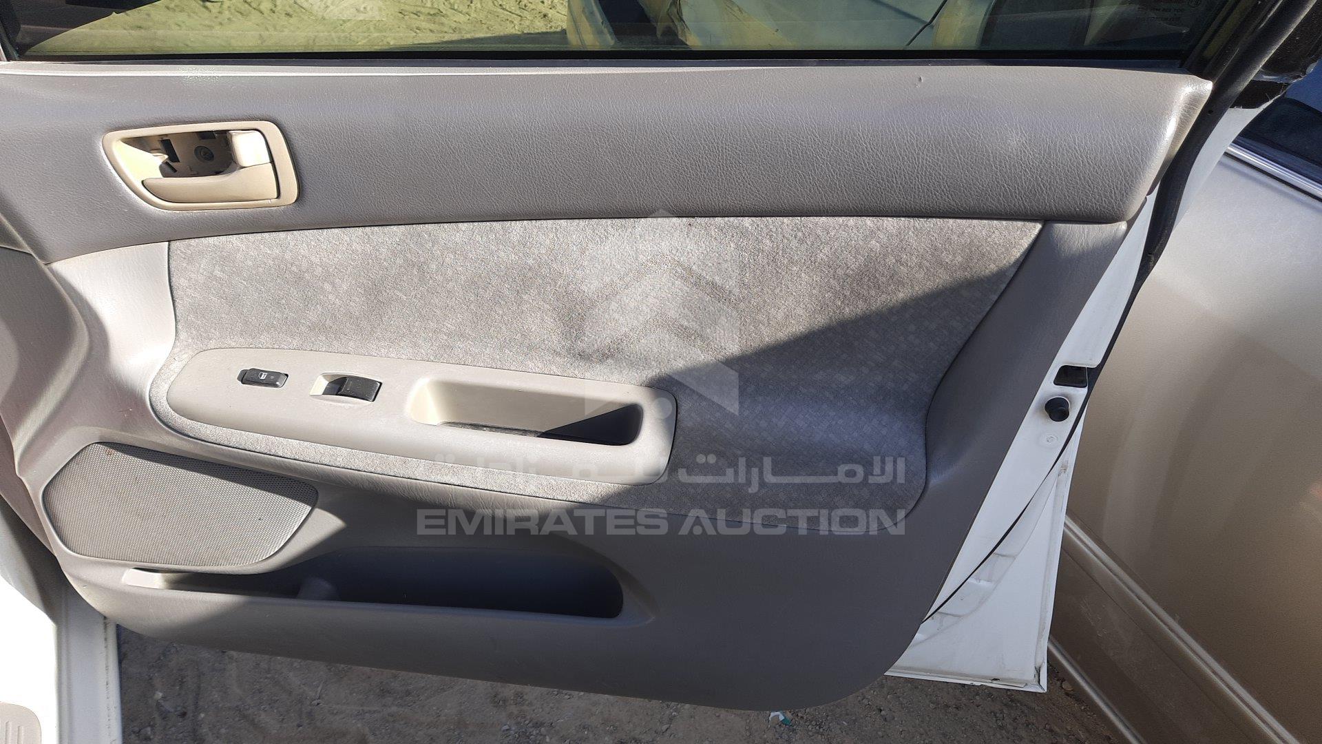 6T1BE33K84X471142 - 2004 Toyota Camry - #380180