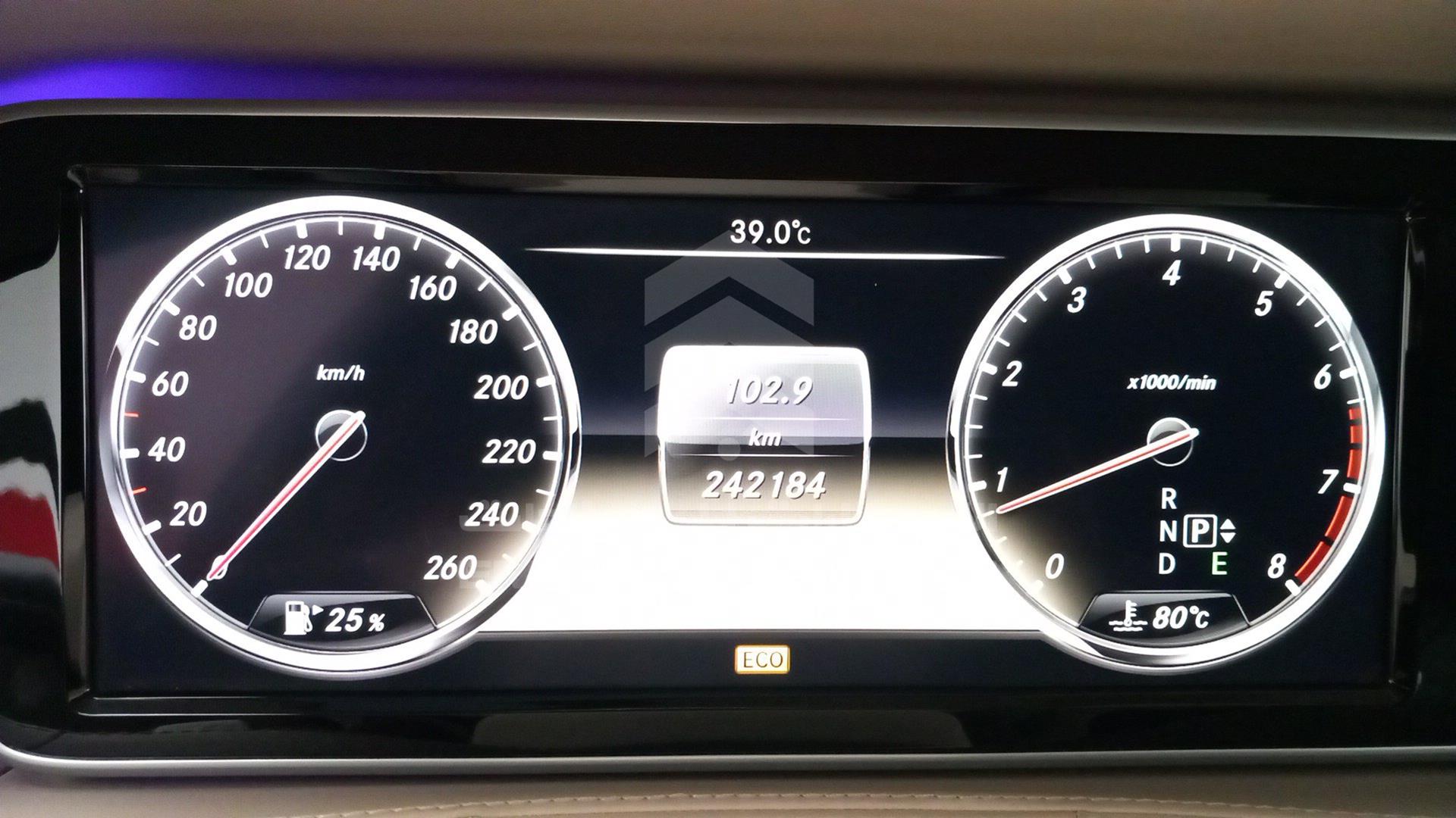 2014 MERCEDES S 550 VIN: WDD2221821A008236