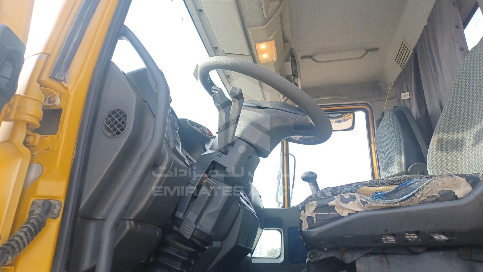 2010 IVECO EUROCARGO VIN: ZCFB1JJ82A2563584