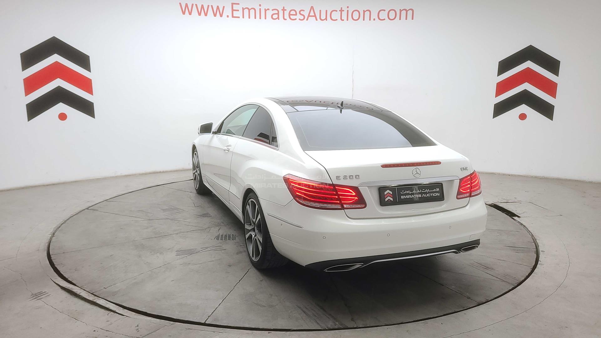 2014 MERCEDES E 200 VIN: WDDKJ3EB4EF263216