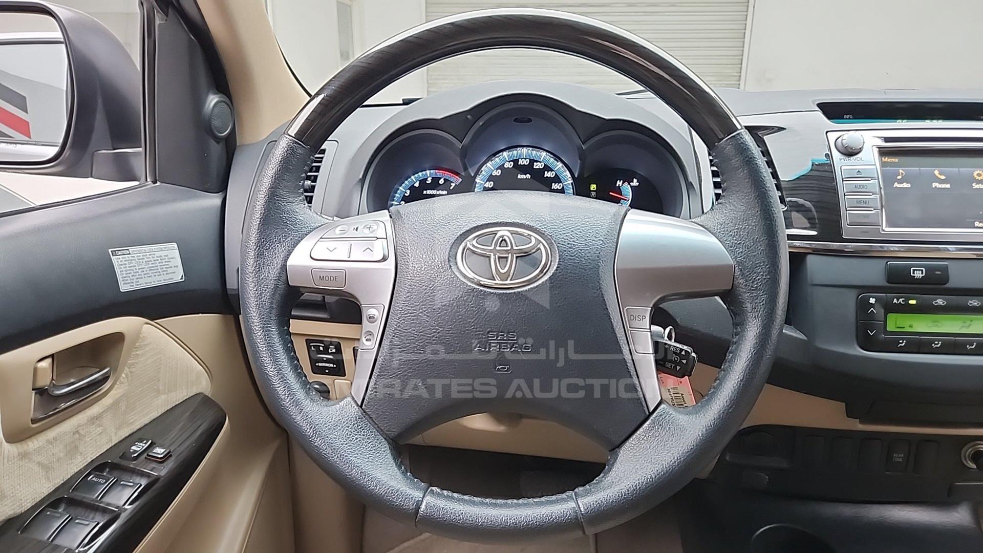 2015 TOYOTA FORTUNER VIN: MHFYU59G9F7043356