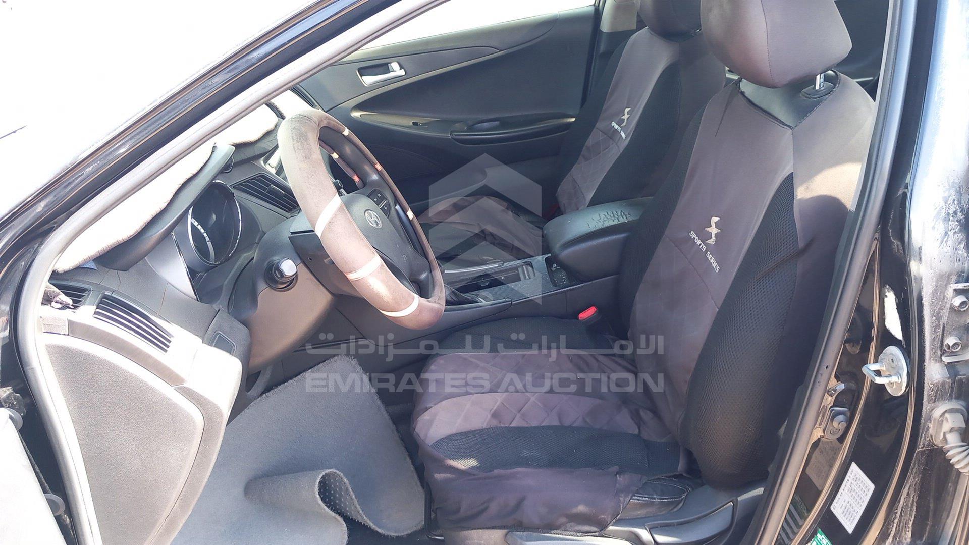 2012 HYUNDAI SONATA VIN: KMHEC41LBCA354310