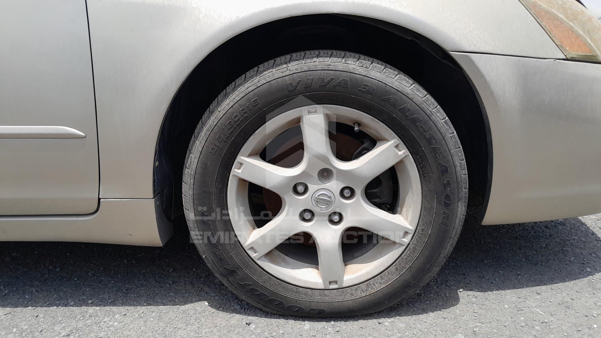 2005 NISSAN ALTIMA VIN: 1N4AL11DX5C317881
