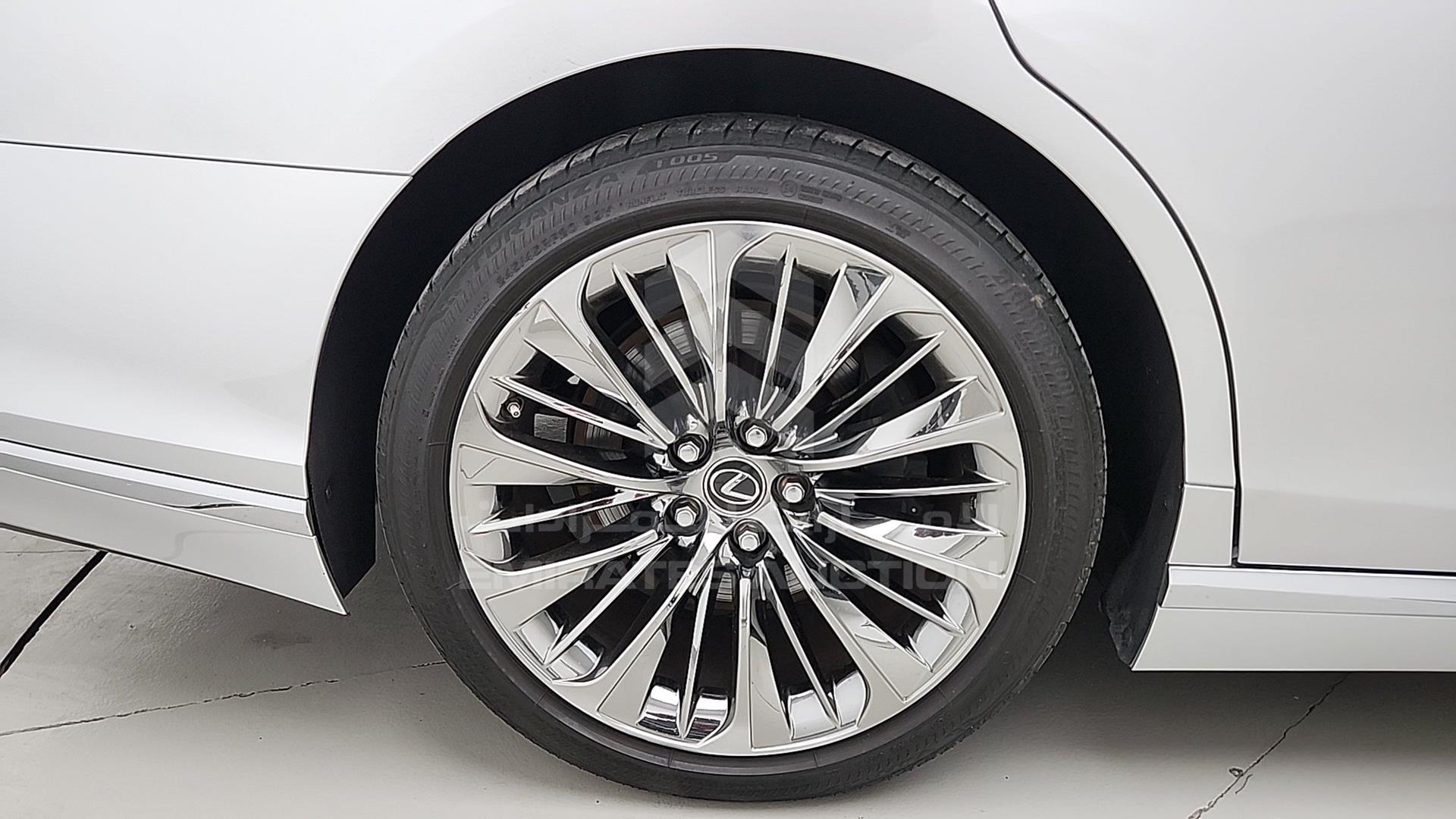 2019 LEXUS LS 500 VIN: JTHB5LFF1K5009818