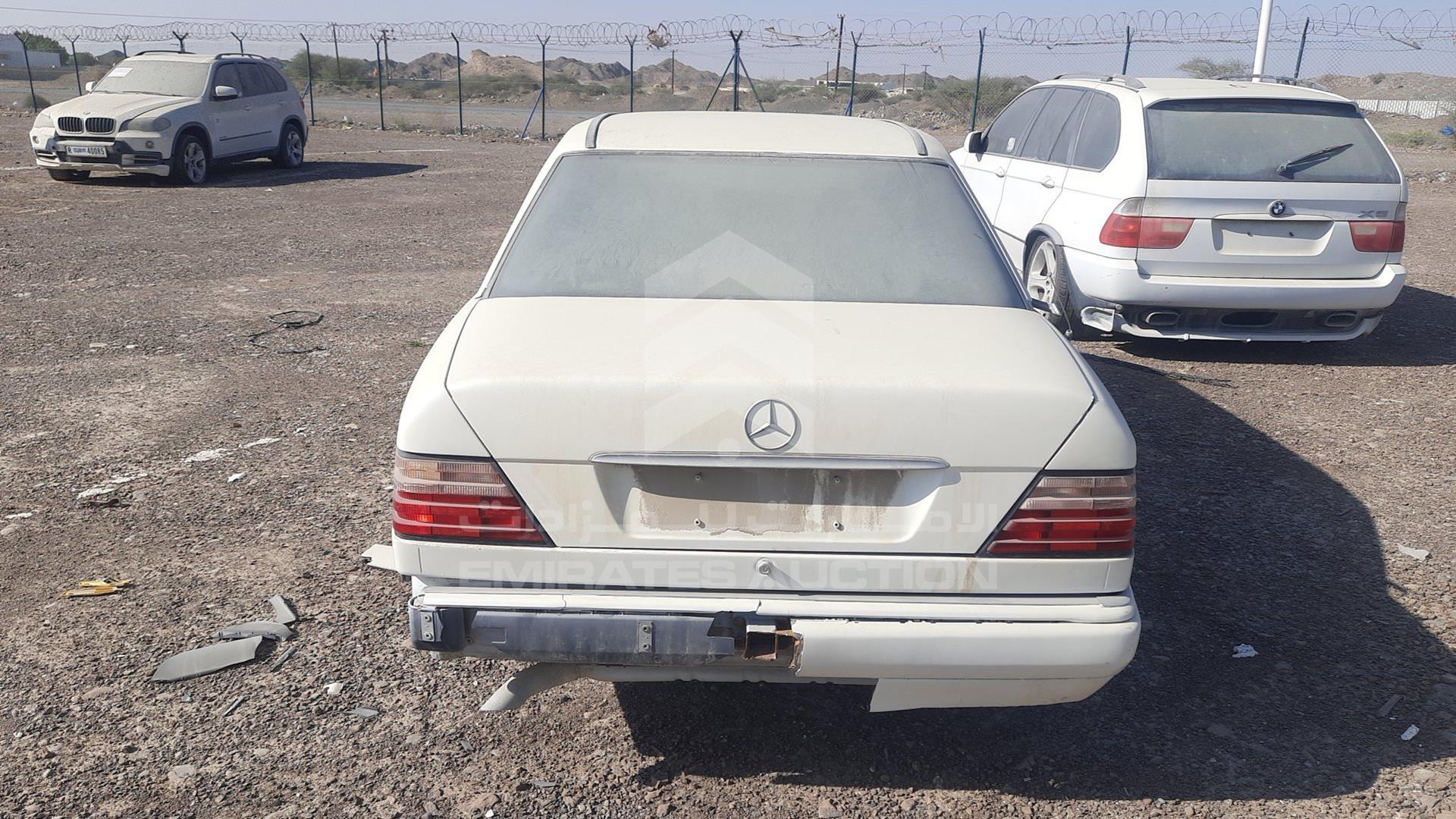 1994 MERCEDES E320 VIN: WDB1240291C117528