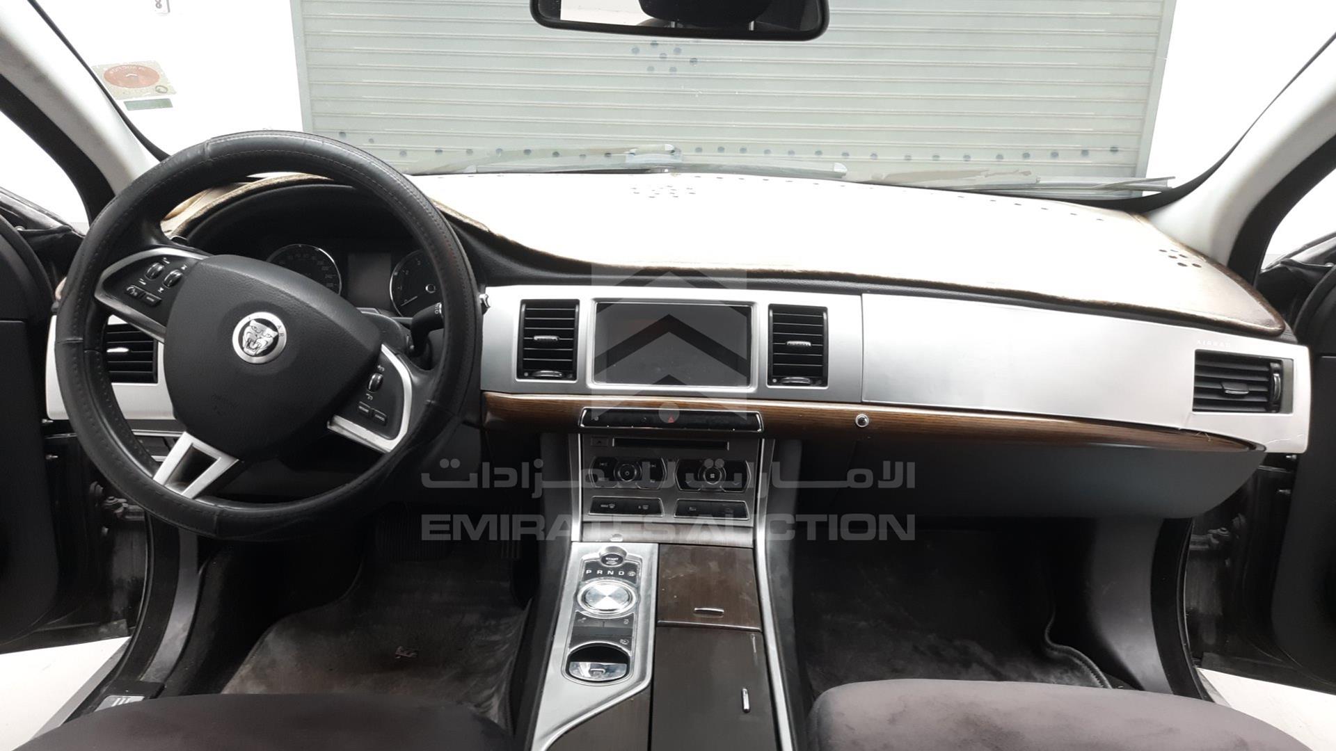 2013 JAGUAR XF VIN: SAJAA05N8DPU00277