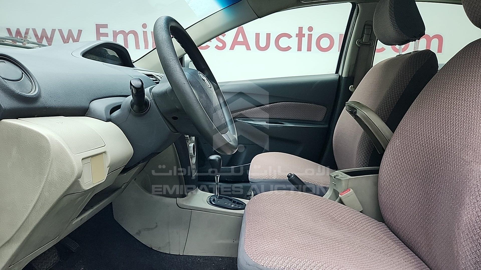 2008 TOYOTA YARIS VIN: JTDBW923181102755