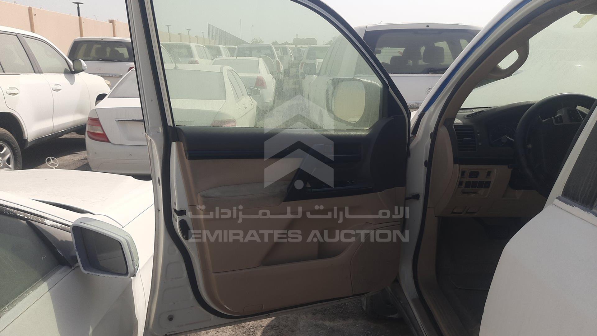 2013 TOYOTA LAND CRUISER VIN: JTMDU09J0D5065800